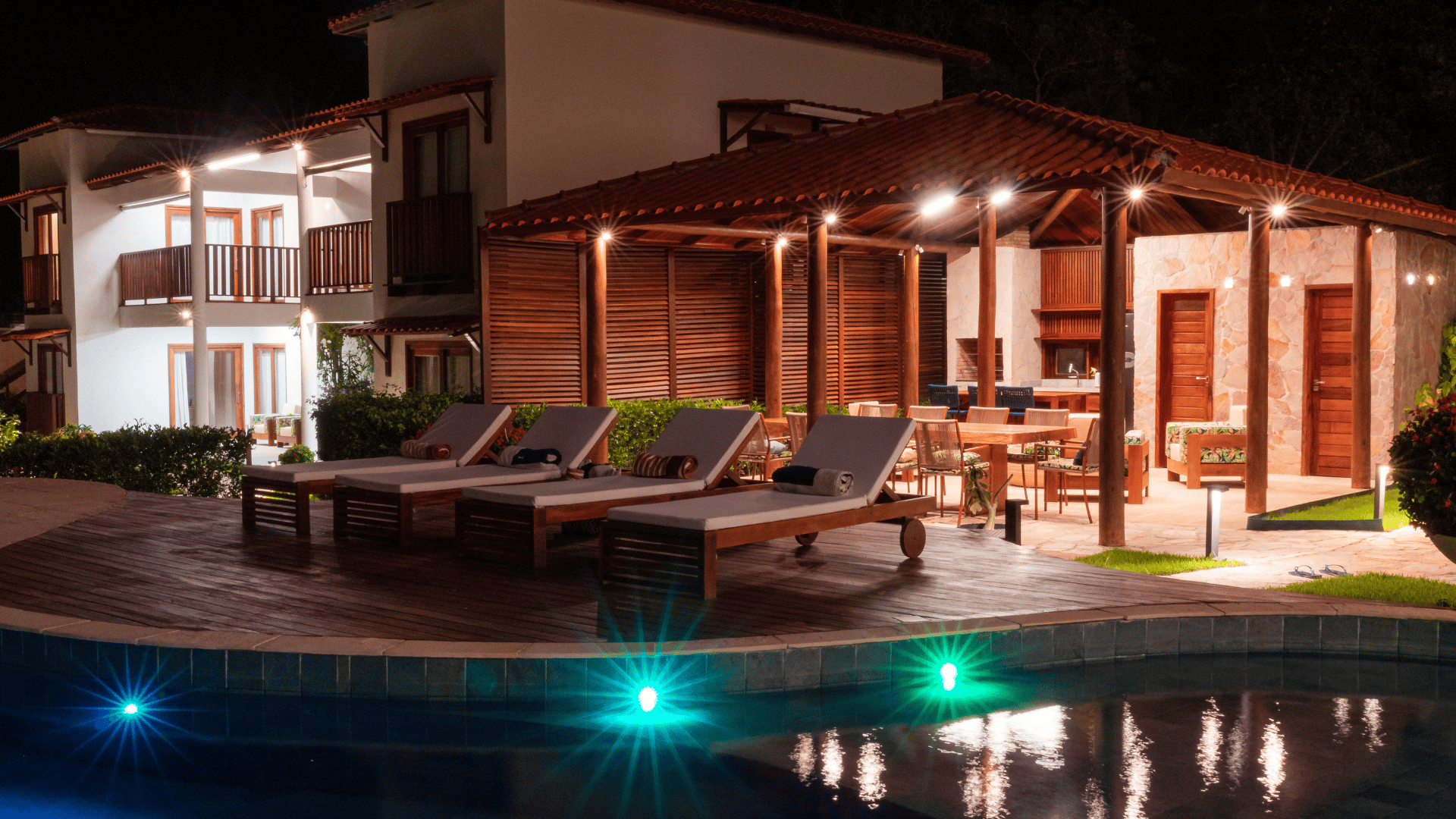 Piscina noite